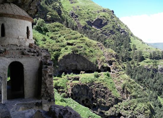 georgia/samtskhe-javakheti/attraction/vanis-kvabebi