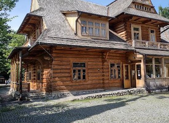 slovakia/tatras/attraction/galeria-sztuki-w-willi-oksza-filia-muzeum-tatrzanskiego