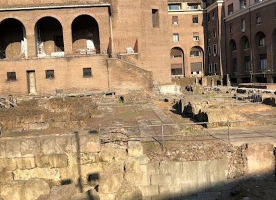 italy/rome/attraction/area-sacra-di-s-omobono