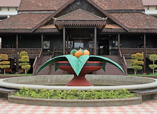 malaysia/kota-bharu/attraction/handicrafts-village