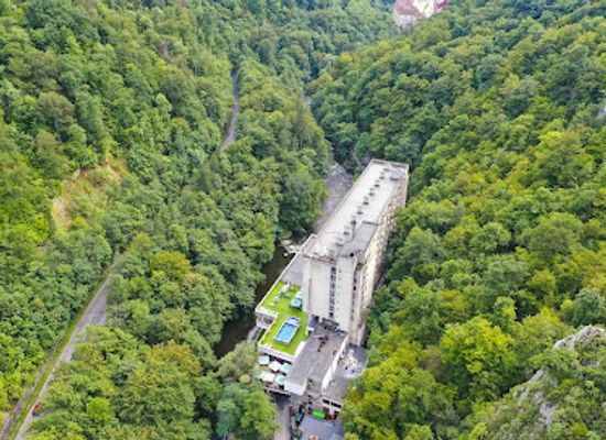 romania/mehedinti/attraction/roman-imperial-baths