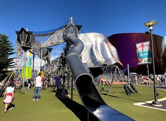 washington/seattle/attraction/artists-at-play-playground