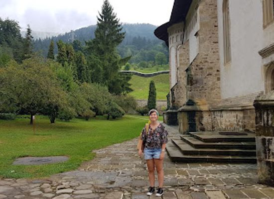 romania/muntenia/attraction/bistrita-orthodox-monastery