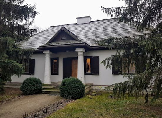 poland/lublin/tatary/attraction/dworek-wincentego-pola-filia-muzeum-narodowego-w-lublinie