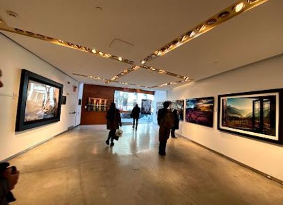 new-jersey/jersey-city/attraction/national-geographic-fine-art-gallery