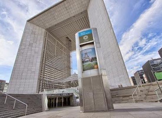 france/ile-de-france/attraction/espace-grande-arche