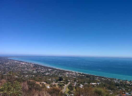 australia/mornington-peninsula/attraction/matthew-flinders-cairn