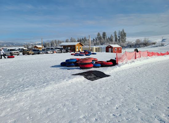 idaho/mccall/attraction/the-mccall-activity-barn