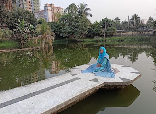 bangladesh/greater-mymensingh/attraction/shoshi-lodge-sculpture