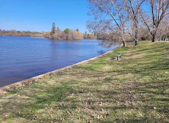 canada/regina/downtown-regina/attraction/wascana-lake