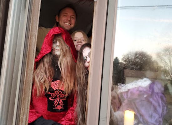 wisconsin/southwest-wisconsin/attraction/dark-chambers-haunted-attraction