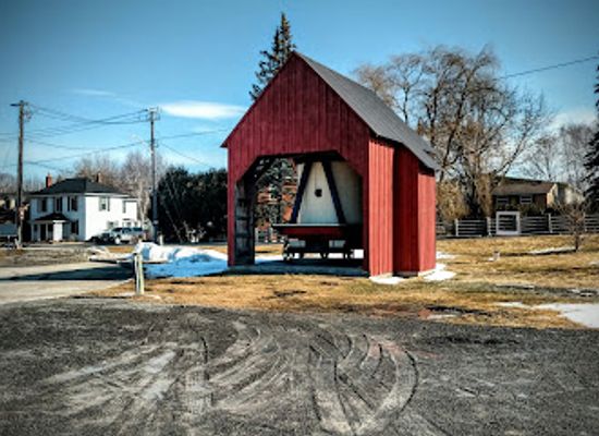 canada/eastern-ontario/attraction/the-mammoth-cheese