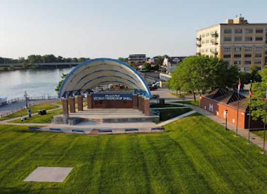 michigan/bay-city/attraction/wenonah-park-at-world-friendship-shell