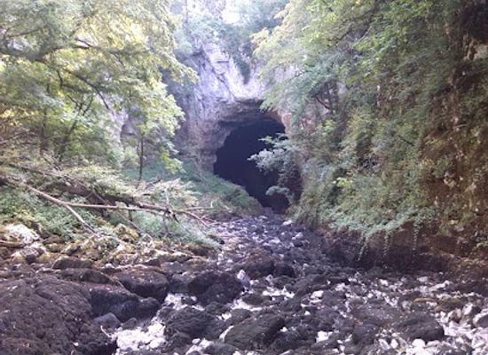 slovenia/inner-carniola/attraction/weaver-cave