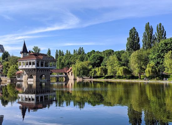 ukraine/chernivtsi/attraction/park-zhovtnevyy