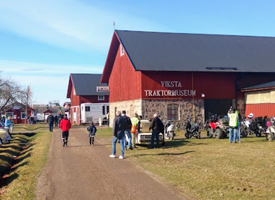 sweden/norrland/attraction/viksta-tractor-museum