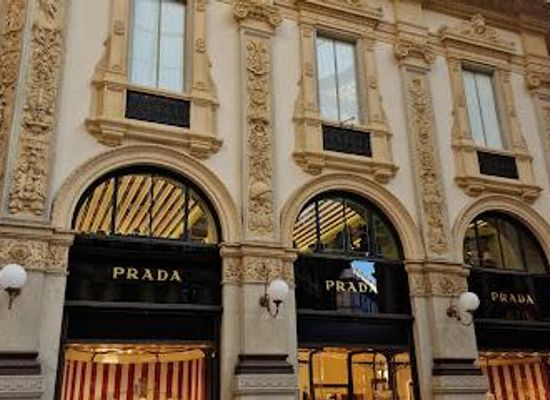 italy/milan/attraction/galleria-vittorio-emanuele-ii