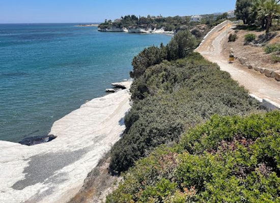 cyprus/governor-s-beach/attraction/white-stones-beach