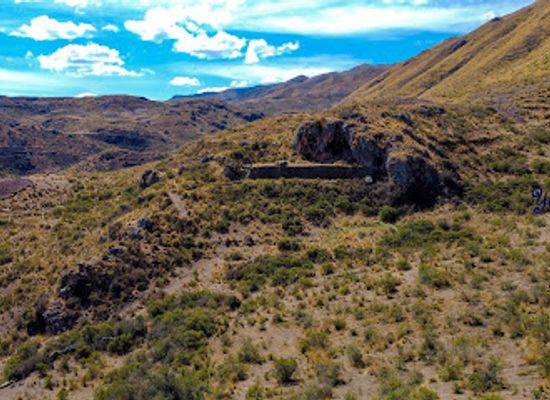 peru/apurimac/attraction/cueva-tambomachay