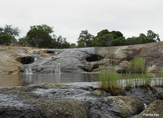 zimbabwe/matabeleland-south/attraction/diana-s-pools