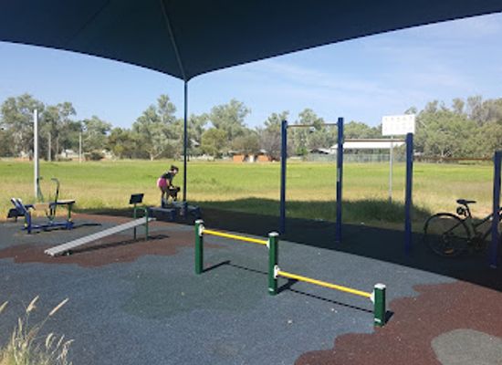 australia/alice-springs/attraction/frances-smith-memorial-park