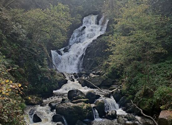 ireland/killarney-national-park/attraction/cascade-de-torc