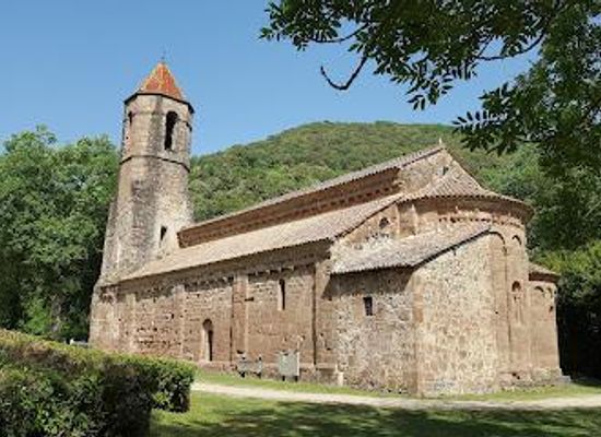 spain/catalonia/attraction/monestir-de-sant-joan-les-fonts