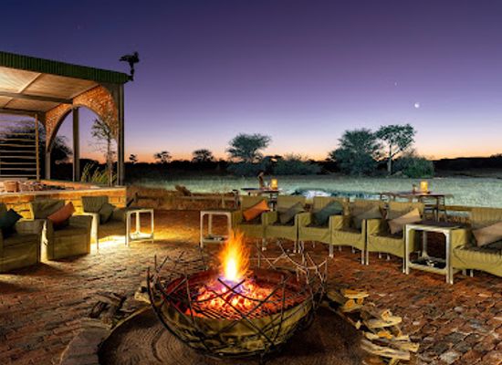 namibia/zambezi/attraction/okonjima-plains-camp