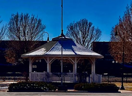 arizona/winslow/attraction/first-street-park-and-gazebo