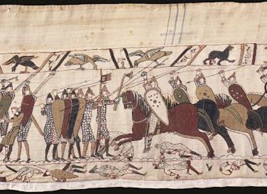 france/caen/attraction/bayeux-tapestry-museum