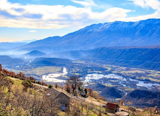 montenegro/zeta-plain/attraction/ostrog-orthodox-monastery