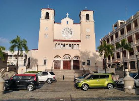puerto-rico/caguas-region/attraction/catedral-dulce-nombre-de-jesus