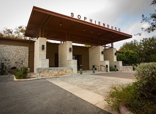 texas/new-braunfels/attraction/the-sophienburg-museum-archives