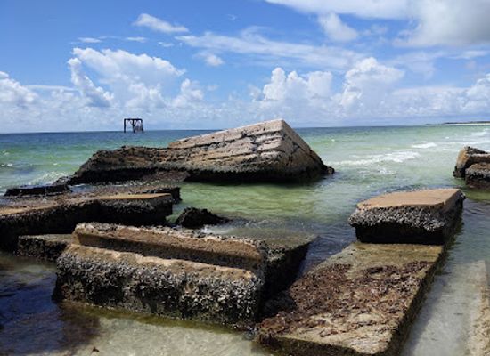 florida/treasure-coast/attraction/historic-fort-desoto