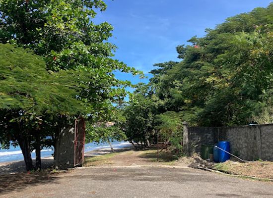 grenada/la-sagesse-beach/attraction/nameless-beach