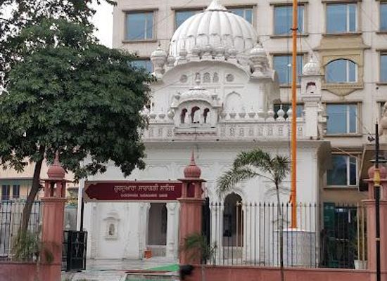 india/amritsar/attraction/saragarhi-memorial-gurudwara-amritsar-punjab-india