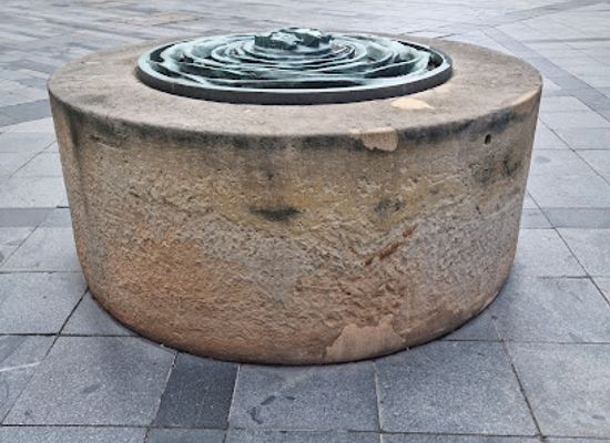slovakia/bratislava-region/attraction/punishing-well