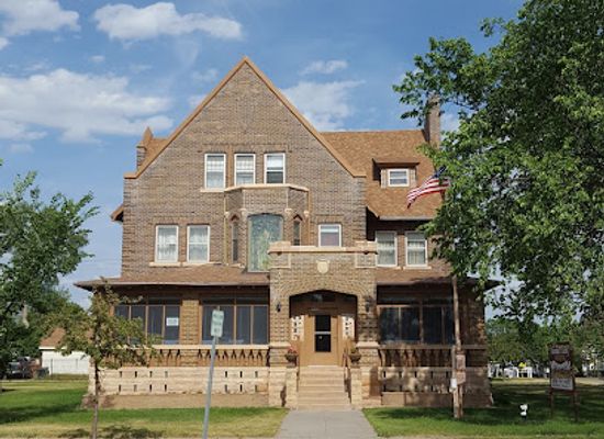 north-dakota/jamestown/attraction/stutsman-county-memorial-museum