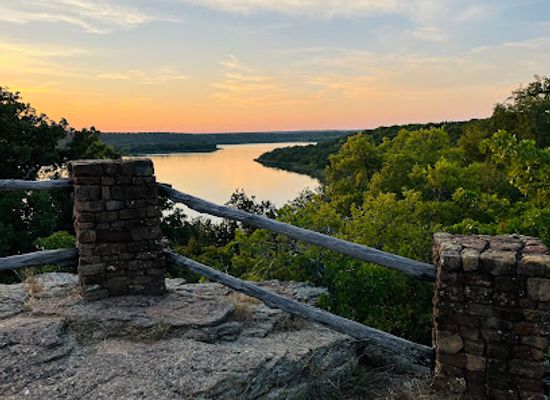 texas/red-river-valley/attraction/lake-mineral-wells-state-park
