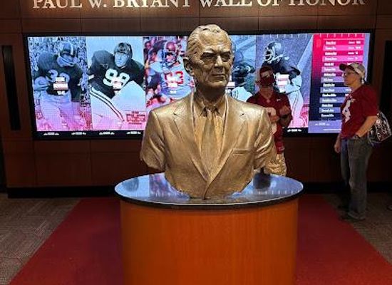 alabama/tuscaloosa/attraction/paul-w-bryant-museum