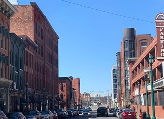 new-york/syracuse/downtown-syracuse/attraction/armory-square