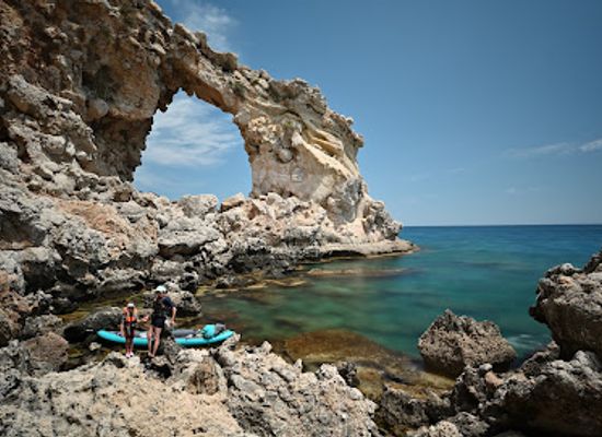 greece/dodecanese/attraction/hole-in-the-rock
