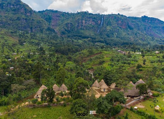 uganda/elgon/attraction/cwmbale-wildlife-education-centre