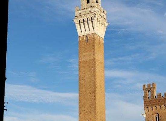 italy/arezzo/attraction/palazzo-pubblico