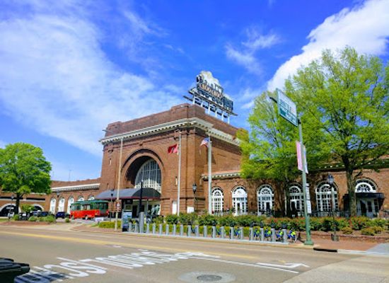 tennessee/chattanooga-riverfront/attraction/chattanooga-whiskey-experimental-distillery