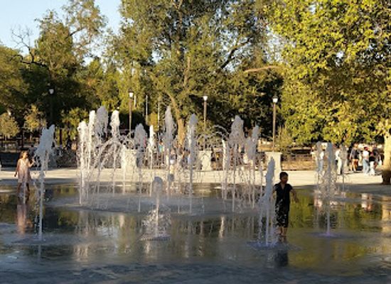 ukraine/mykolaiv-region/attraction/manhanarivskyi-square