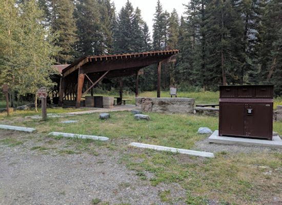 montana/absaroka-beartooth-wilderness/attraction/pine-creek-campground