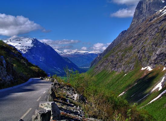 norway/more-og-romsdal/attraction/stigfossbrua