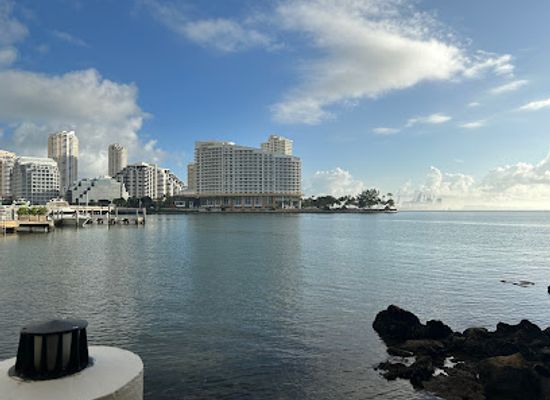 florida/miami/downtown-miami/attraction/mirador-brickell