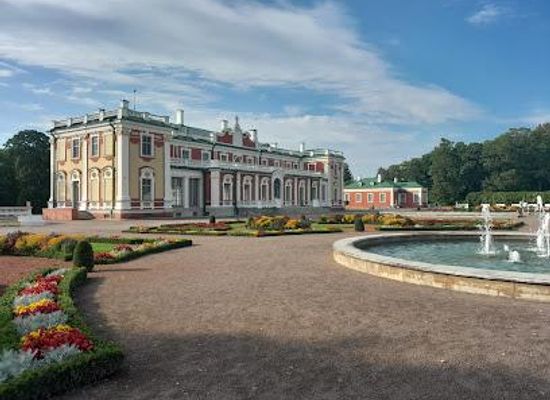 estonia/tallinn/attraction/kadriorg-park
